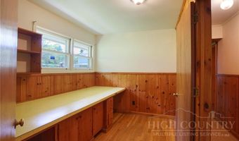 2853 Broadstone Rd, Banner Elk, NC 28604