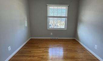 8001 HAMMOND St, Alexandria, VA 22309