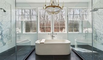 39 Timber Trl, Amagansett, NY 11930