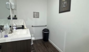 214 S Washington St, Albany, KY 42602