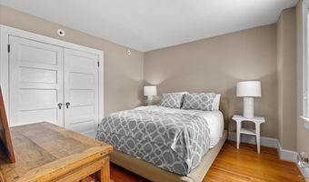 2816 27TH St NW, Washington, DC 20008