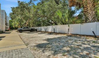 339 AHERN St 4, Atlantic Beach, FL 32233