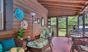 684 Mardis Point Rd, Baileyton, AL 35019