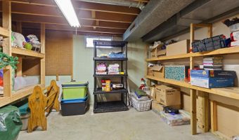 1113 Glendale Ave, Adrian, MI 49221