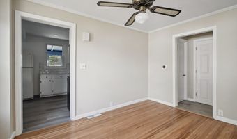 17 Overlook Ave, Bristol, CT 06010