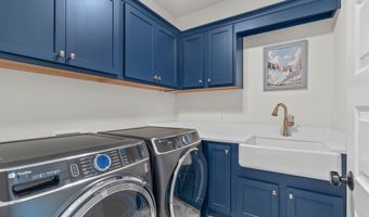 2400 Chianti Ct, Apex, NC 27502