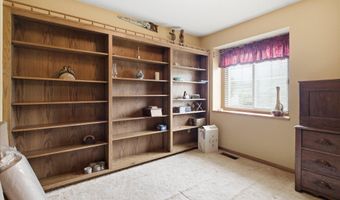1448 Cleveland St, Anoka, MN 55303