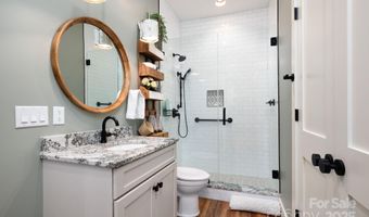 17 Elk Trl, Asheville, NC 28804