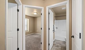 2005 PINE Ave, Cheyenne, WY 82007