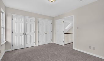 1209 Waterford Green Dr, Apex, NC 27502