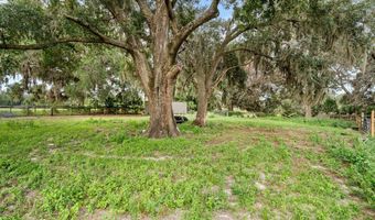 1750 SW 17th Ter, Bell, FL 32619