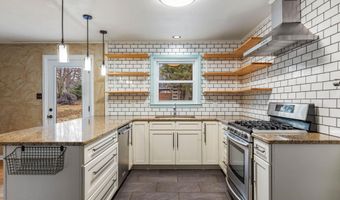 108 Duval Dr, Spartanburg, SC 29307