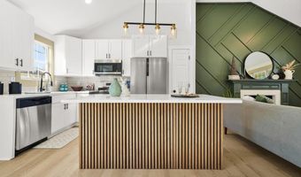 4219 Brandy Ann Dr, Acworth, GA 30101