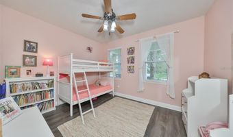 7023 OLD BENTON Dr, Apollo Beach, FL 33572