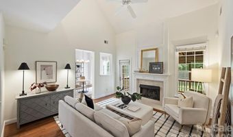 1912 Dearmon Dr, Charlotte, NC 28205