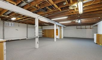 281 Chestnut St, Antioch, IL 60002