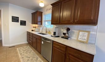 628 Fellowship Dr, Bedford, IN 47421