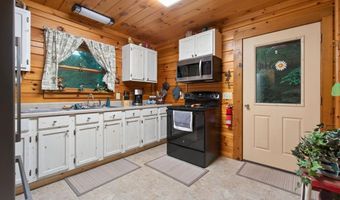 1062 Wilder Hwy, Alpine, TN 38543