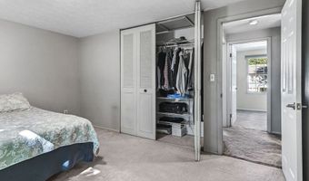 10265 Beaver Trl, Aurora, OH 44202