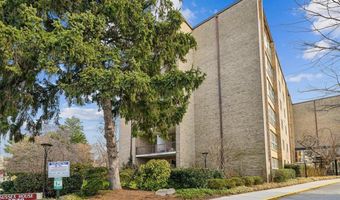 4970 BATTERY Ln 409, Bethesda, MD 20814