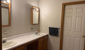 82 Plummer Hill Rd, Belmont, NH 03220