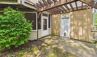 1822 Williams Way E, Anderson, IN 46011