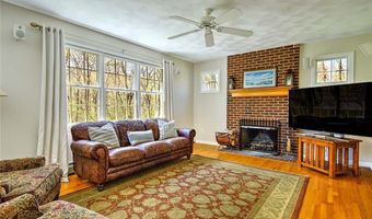 235 Holly Hills Ln, North Kingstown, RI 02874