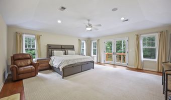 76 Culberson Rd, Basking Ridge, NJ 07920