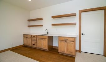 325 S Lakeview Way, Ashland, NE 68003