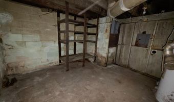 2701 Viewland St, Alton, IL 62002