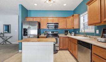 840 Baden Manor Dr, Indianapolis, IN 46217