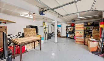 12417 W Pacific Ct, Airway Heights, WA 99001