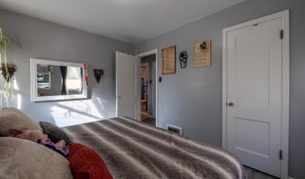 1650 Westridge Dr, Casper, WY 82604