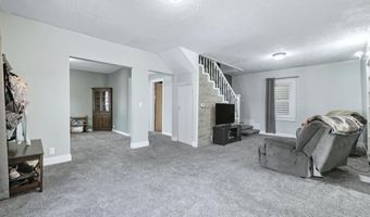 410 N Cedar St, Auburn, IN 46706