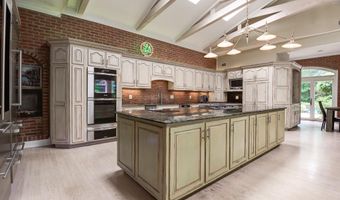 11501 SKIPWITH Ln, Potomac, MD 20854