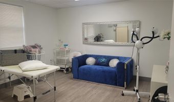 365 Broadway, Amityville, NY 11701