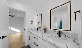 7118 Stanford Ave, La Mesa, CA 91942