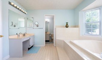 16108 ARROWROOT Ct, Bowie, MD 20716