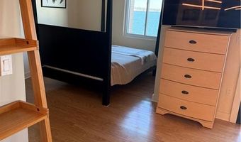 1209 Capella St, Newport, RI 02840