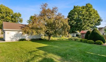 118 Main St, Arlington, WI 53911