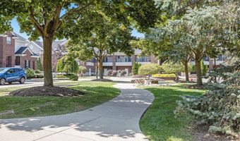 331 Scio Village Ct 288, Ann Arbor, MI 48103