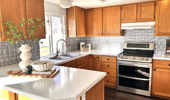 5639 S Snapdragon Pl, Boise, ID 83716