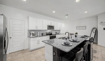 2516 W SEAVER Ave, Apache Junction, AZ 85120