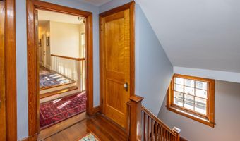 18 Bayside Dr, Belfast, ME 04915