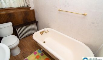 609 Carldon St, Allentown, PA 18103