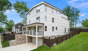 2902 VISTA St NE, Washington, DC 20018