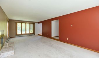 8 Longview Dr, Bow, NH 03304