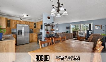 1960 Prairie Ln, Bar Nunn, WY 82601