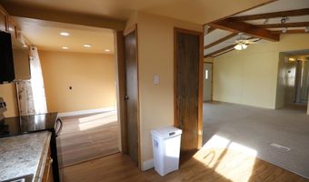 701 Hemlock St, Buffalo, WY 82834