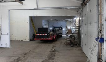 601 E 10th St, Alton, IA 51003